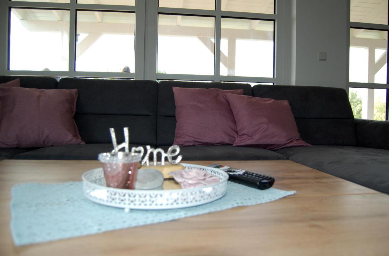 Kleiner Onkel Villa Twist ภายนอก รูปภาพ